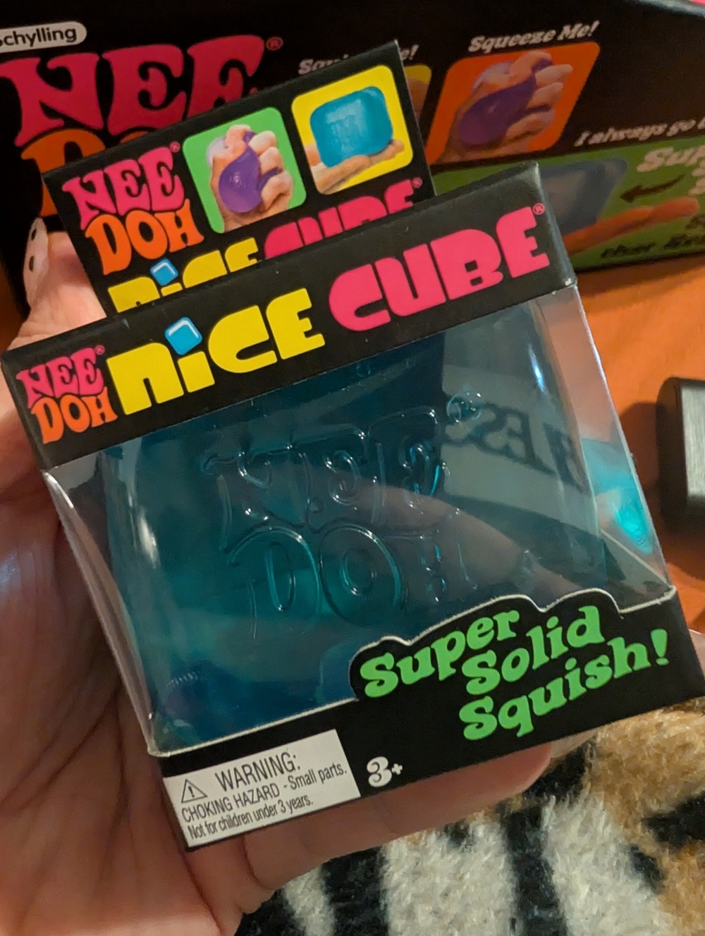 NeeDoh Nice Cube Blue Super Solid Squish Viral Stress Toy NEW